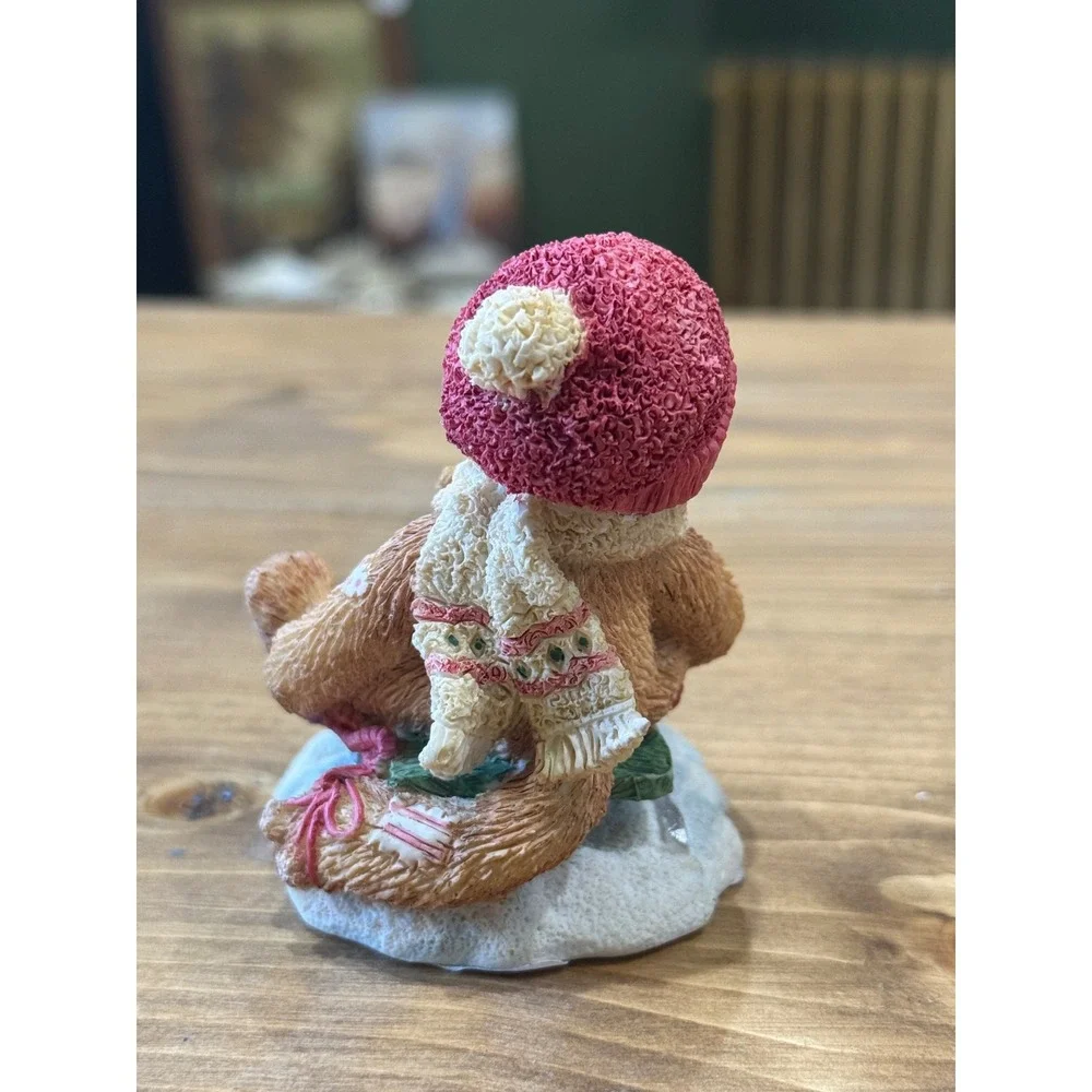 Calico Kittens Hold On To Friendship Figurine‎ Cat Teddy Bear Sled 1994